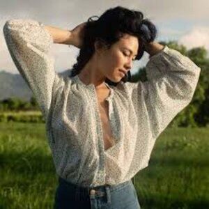 Dôen Jane Blouse in Blue Baby Kate, size XS, 100% organic cotton.